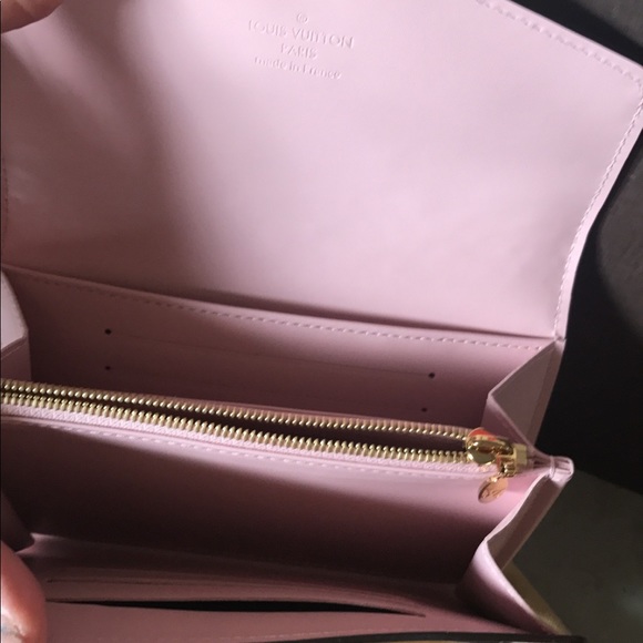 💕SOLD💕Auth. Rose Ballerine Sarah compact wallet - Picture 3 of 8